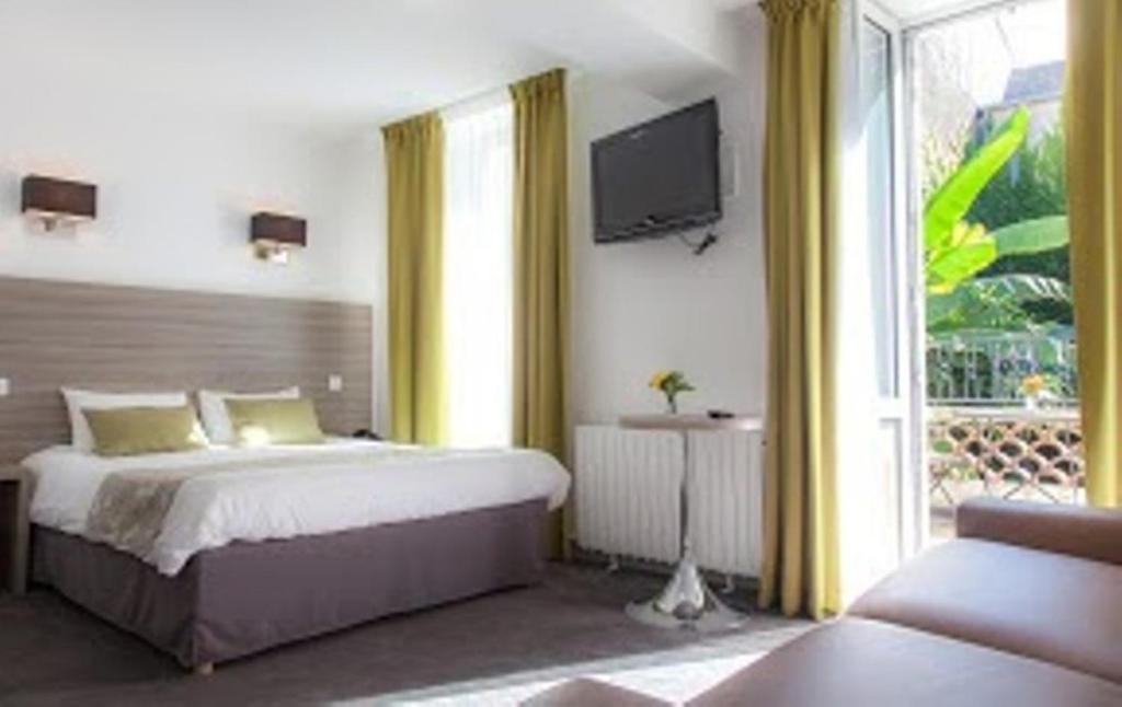 Privilege Quadruple Room
